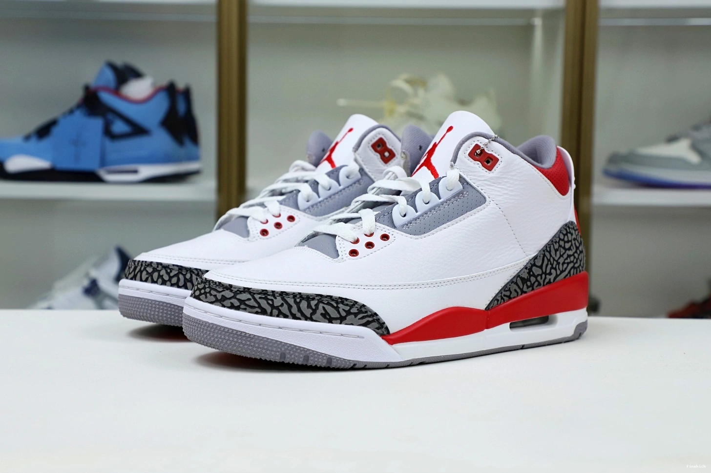 AIR JORDAN 3RETRO